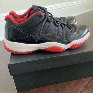 Air Jordan 11 RETRO LOW 'BRED'  SIZE 12